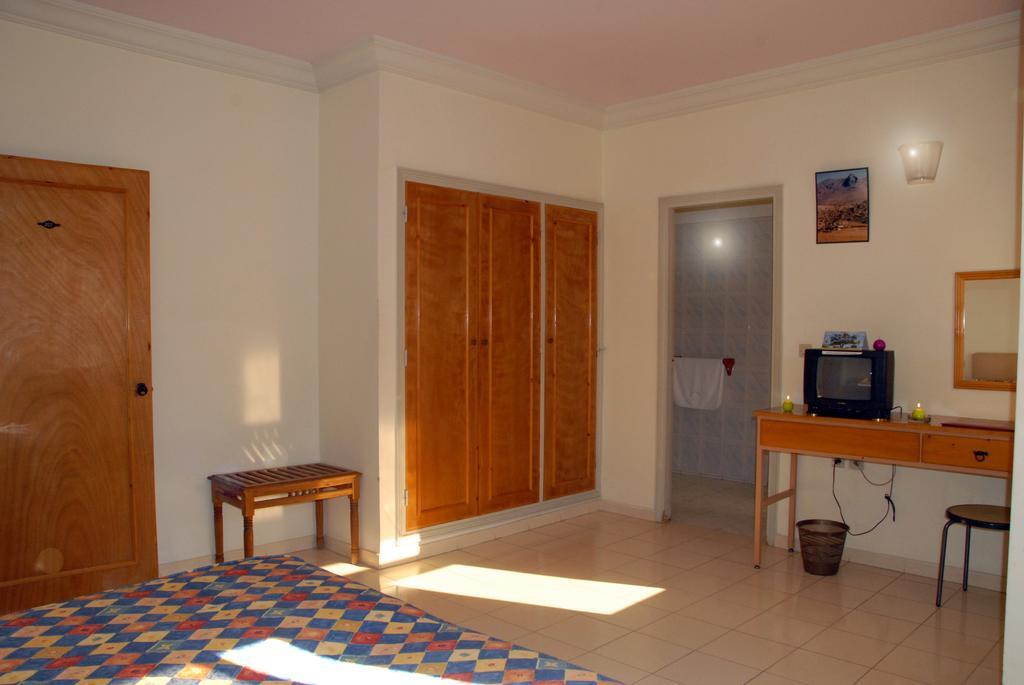 Hotel Aladarissa Ait Baha Ait Taksimt Pokój zdjęcie